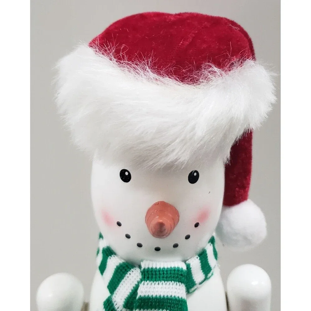 Wooden Nutcracker, 14